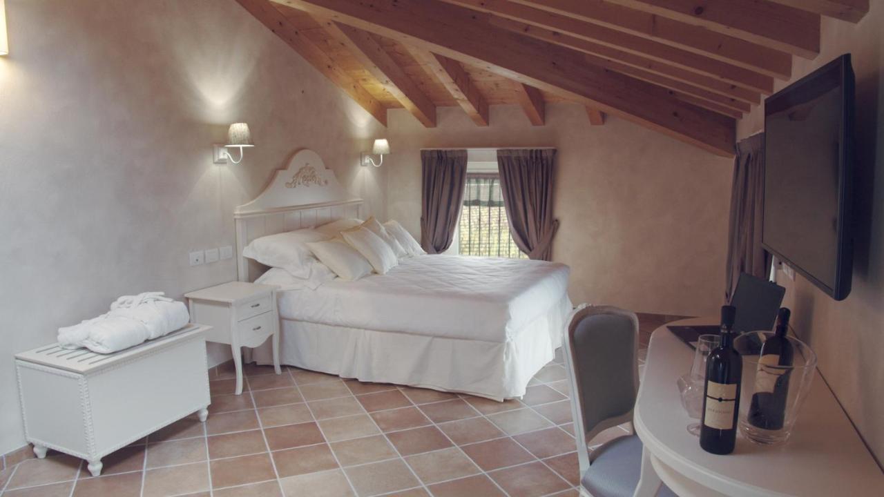 Agriturismo Relais La Casina Cavriana Ngoại thất bức ảnh