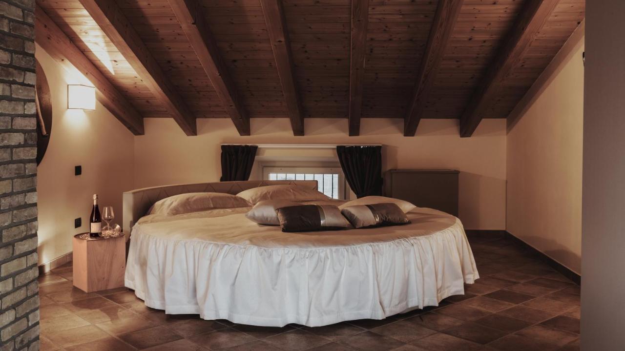 Agriturismo Relais La Casina Cavriana Ngoại thất bức ảnh